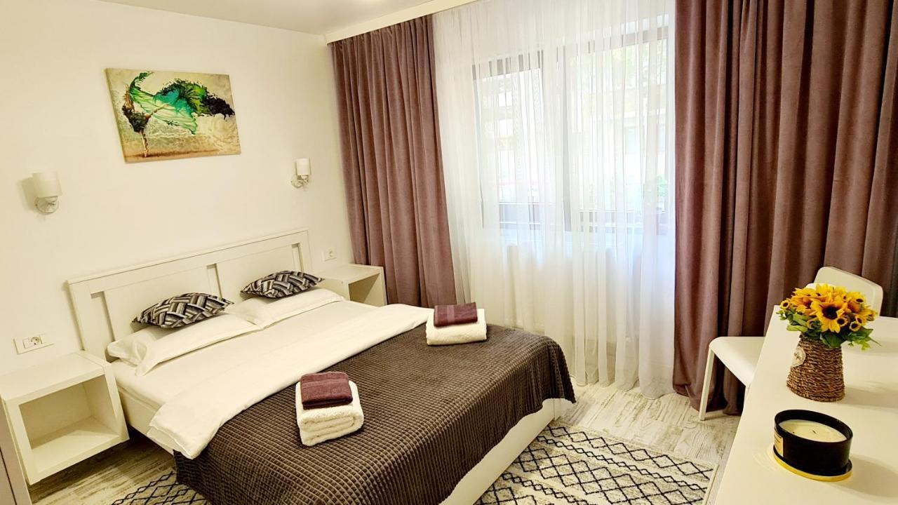 La Fluturi Apartament Apartment Сучеава Екстериор снимка