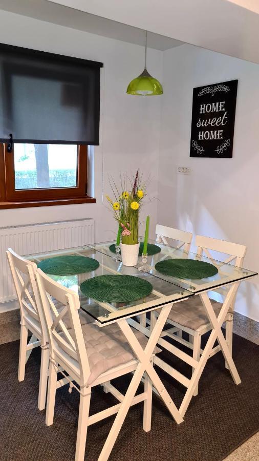 La Fluturi Apartament Apartment Сучеава Екстериор снимка